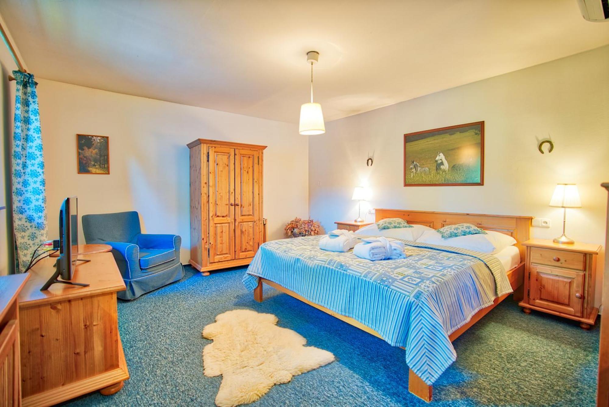 Apartman-Hotel Jitravsky Dvorec Rynoltice Exterior photo